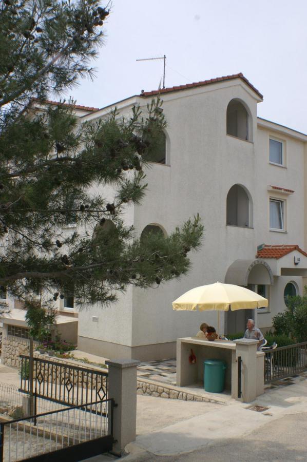 Apartments By The Sea Mandre, Pag - 4098 Exterior foto