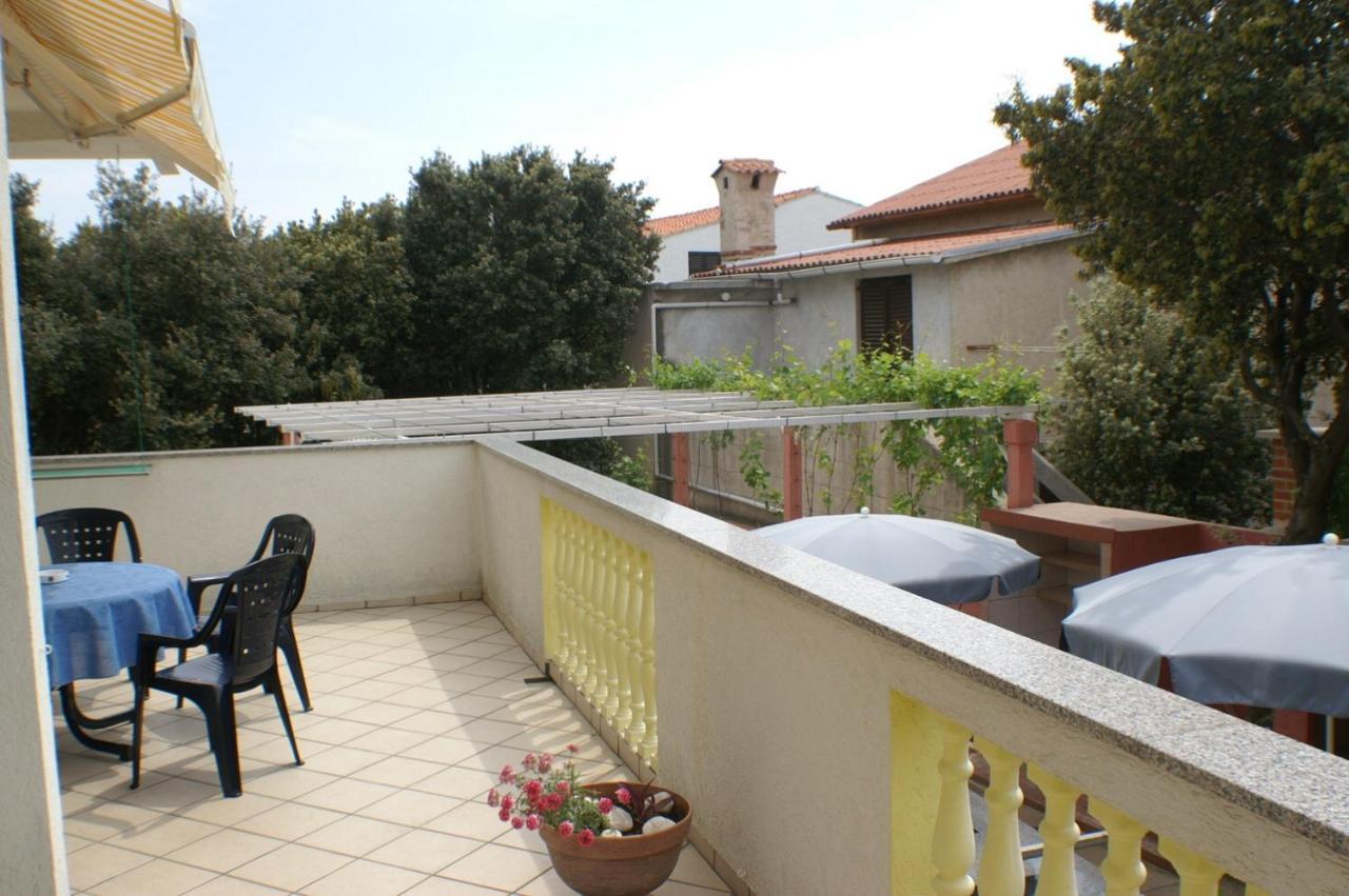Apartments By The Sea Mandre, Pag - 4098 Exterior foto